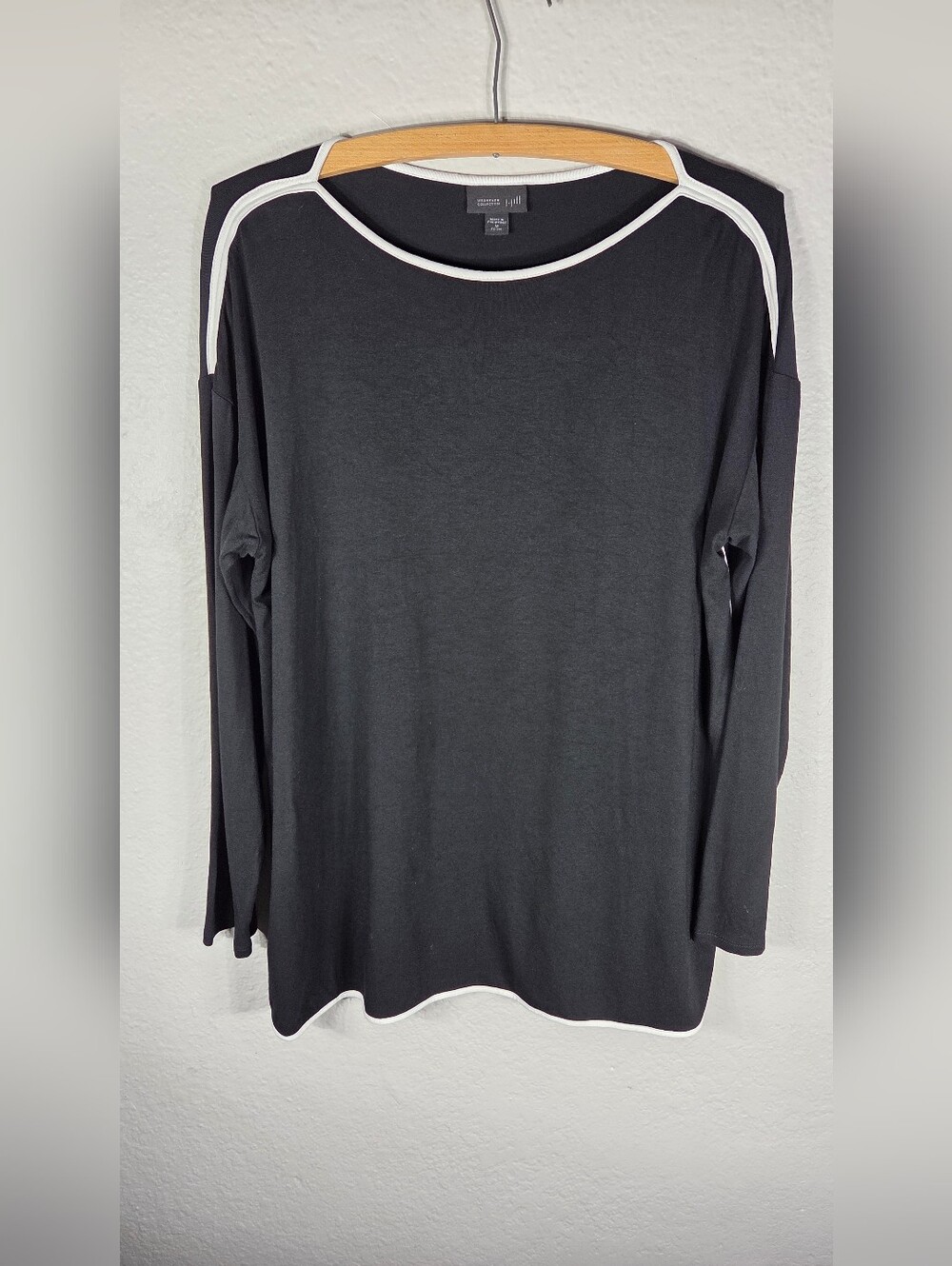 J Jill Wearever Collection Pullover Black Tunic Blouse Petite M White Piping Hem